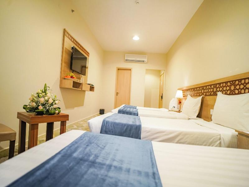 Osturat Emaar Hotel image