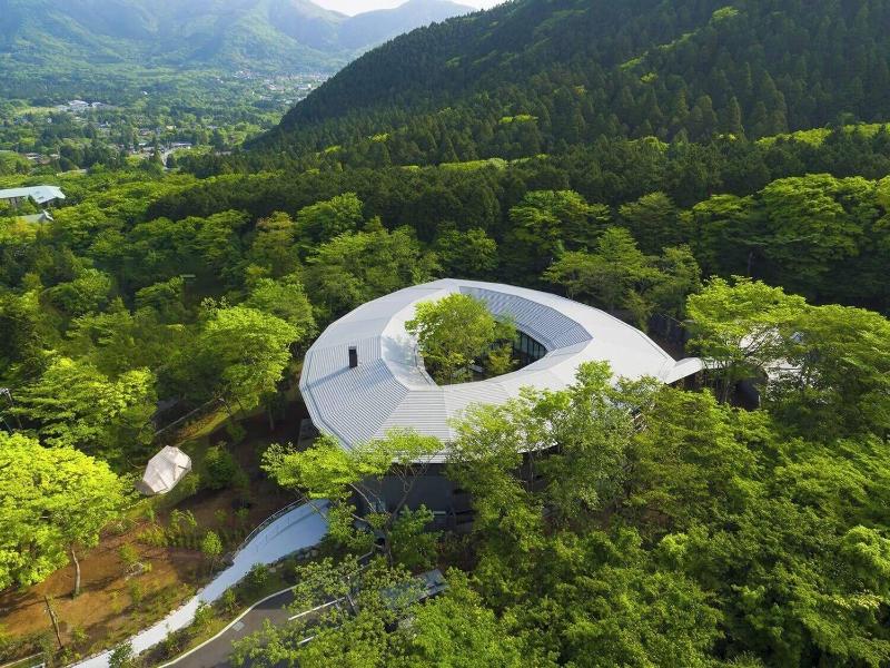 Lime Resort Hakone — exterior view