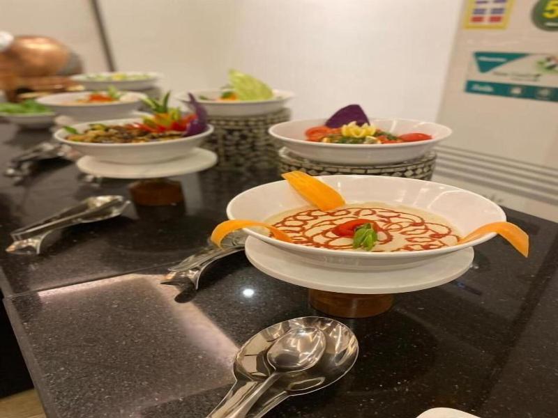 Makarim Palm Hotel