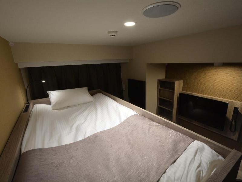 Hotel Sanrriott Shinsaibashi image