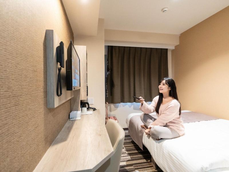 Hotel Sanrriott Shinsaibashi image