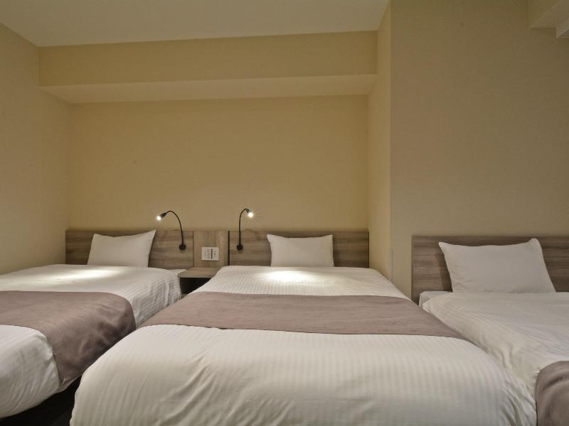 Hotel Sanrriott Shinsaibashi image