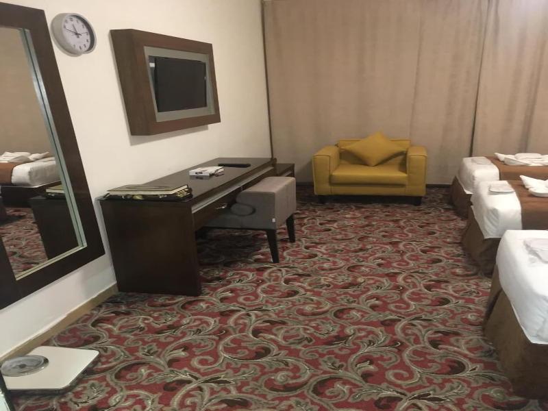 Sky View Hotel Madinah image