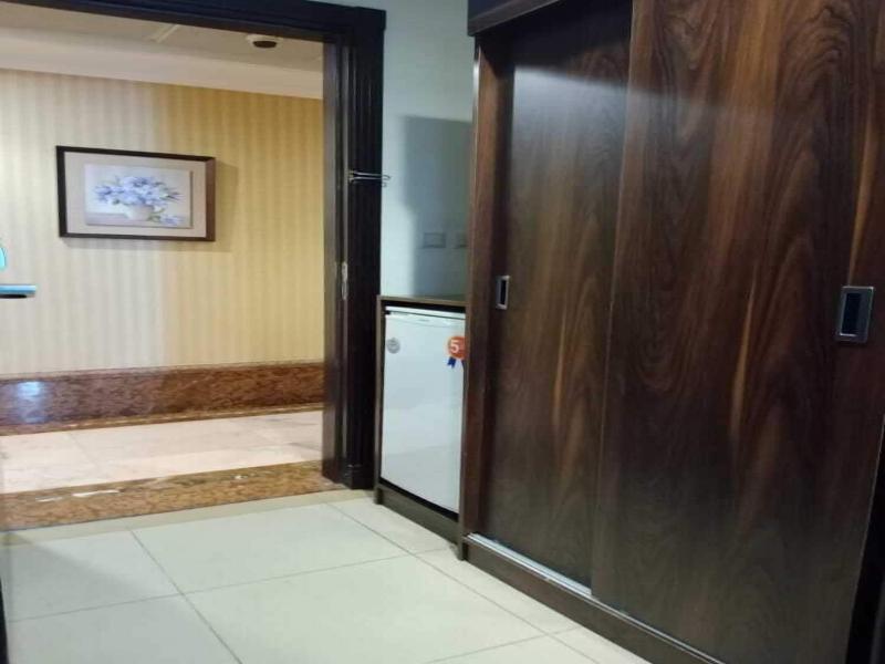 Sky View Hotel Madinah image