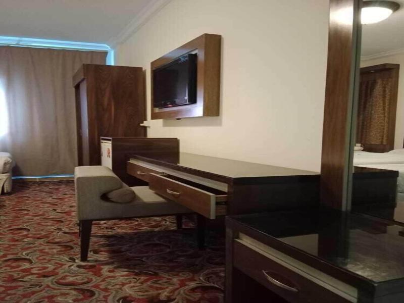 Sky View Hotel Madinah image