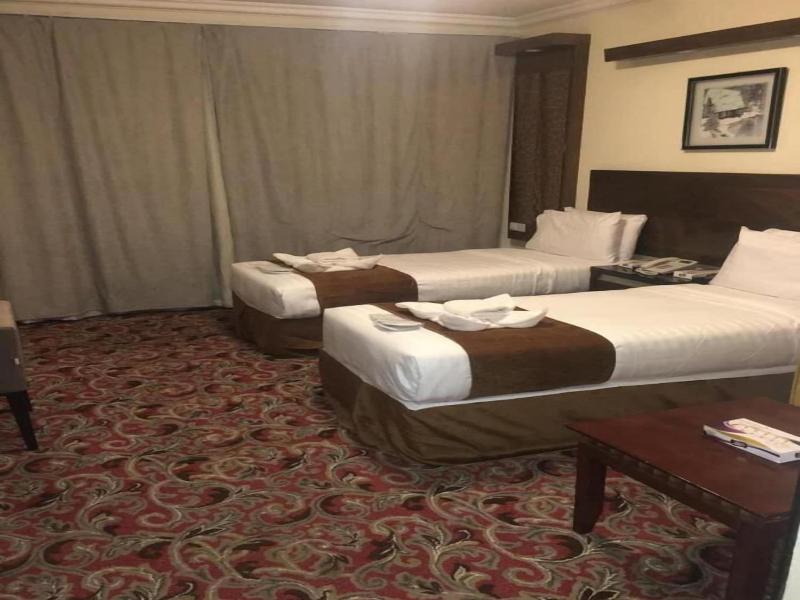 Sky View Hotel Madinah image