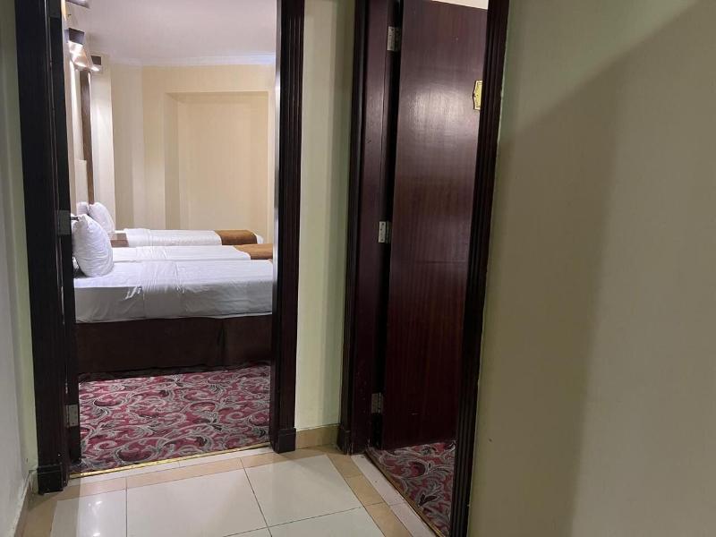 Sky View Hotel Madinah image