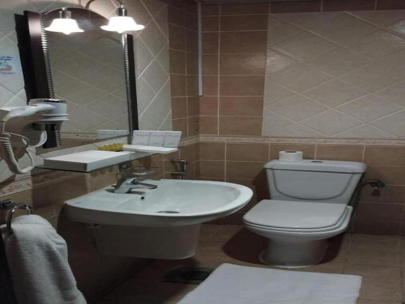 Sky View Hotel Madinah image