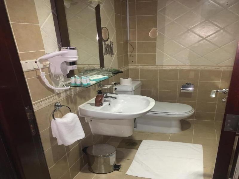Sky View Hotel Madinah image