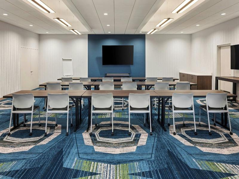 Springhill Suites By Marriott Bettendorf image