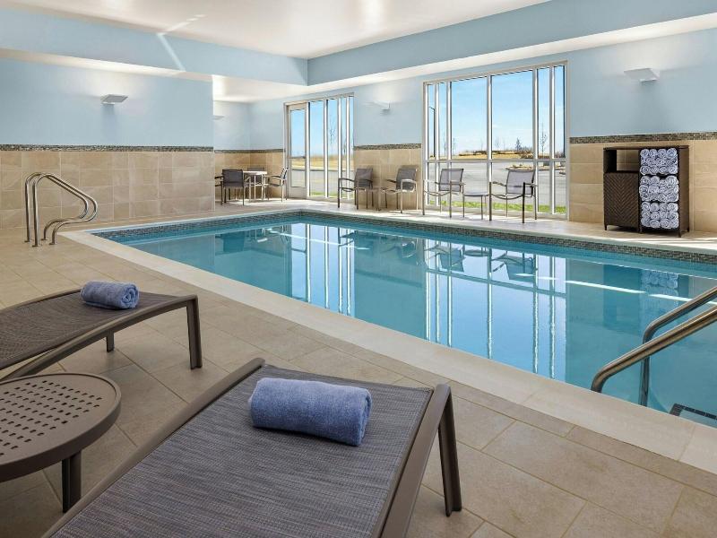 Springhill Suites By Marriott Bettendorf image