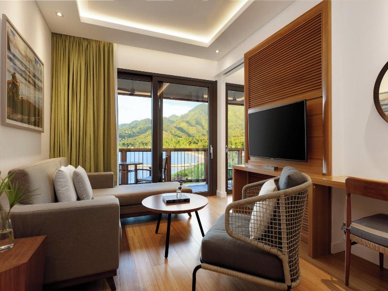 Intercontinental Dominica Cabrits Resort & Spa B image