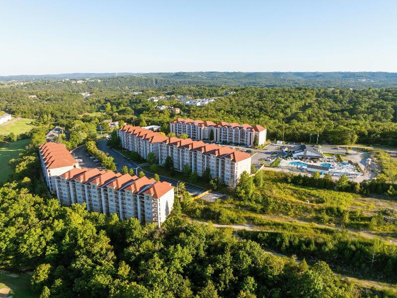 Grand Crowne Resort — general view