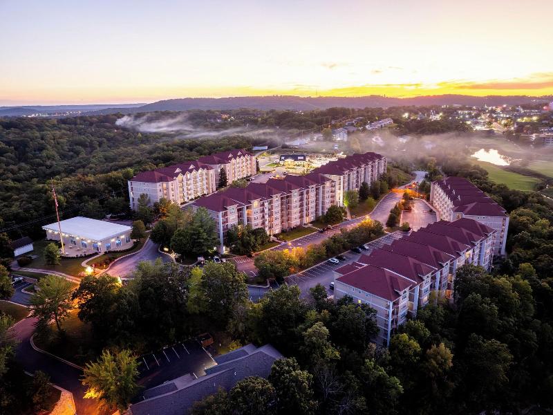 Grand Crowne Resort — general view