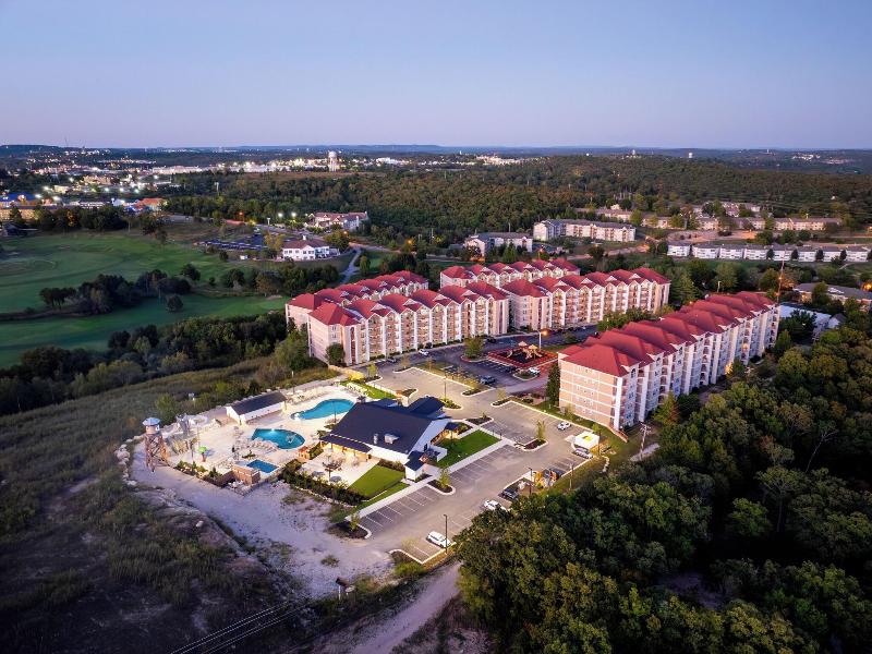 Grand Crowne Resort