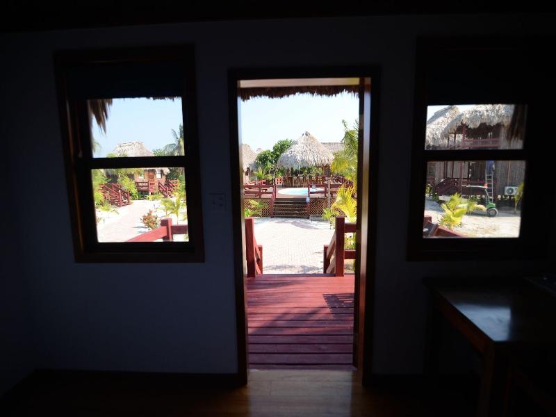 El Ben Cabaã±as image