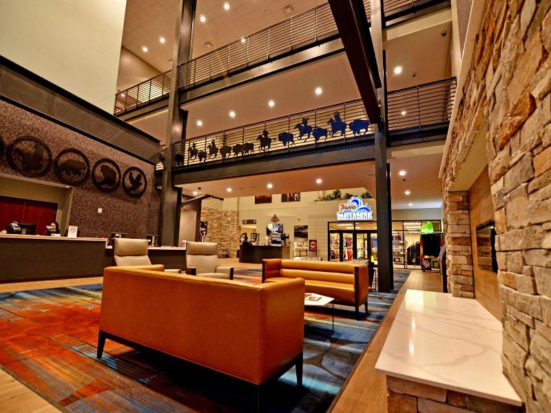 7clans Hotel & Resort