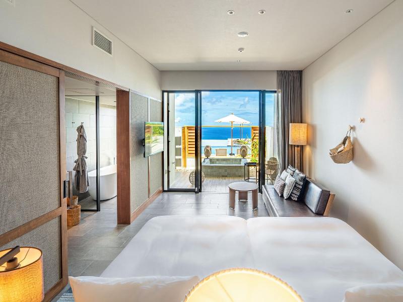 One Suite The Grand image