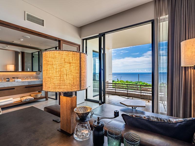 One Suite The Grand image