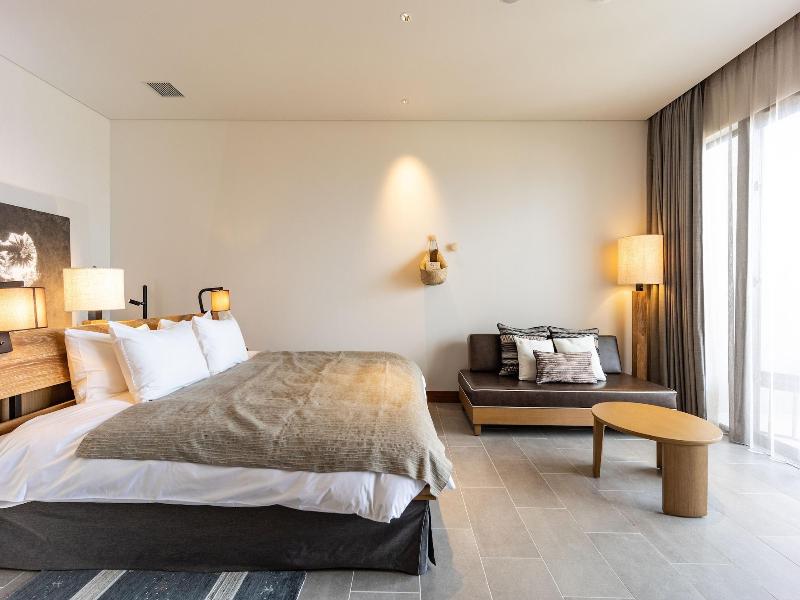 One Suite The Grand image