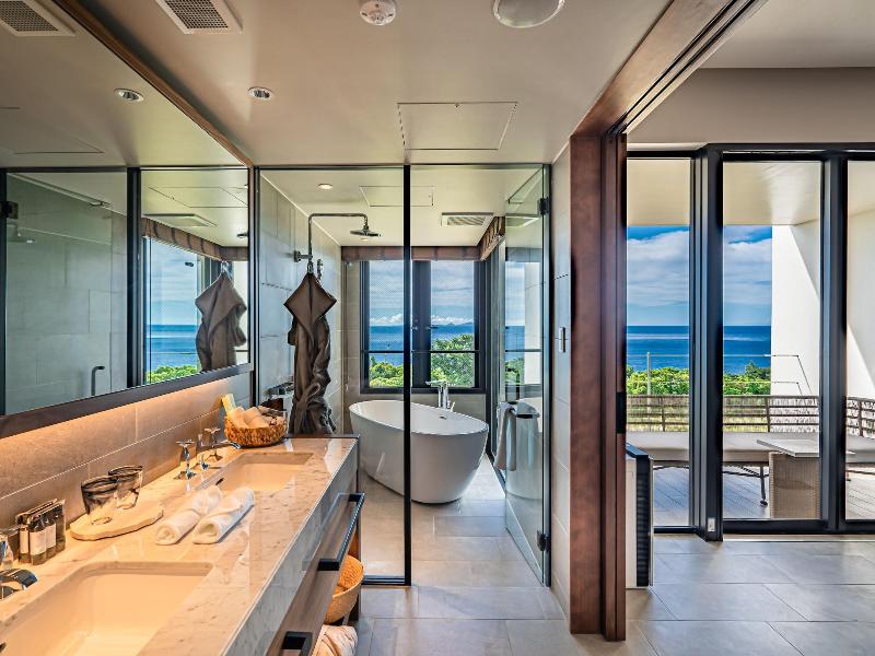One Suite The Grand image
