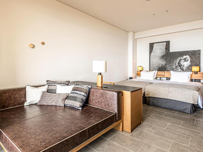 One Suite The Grand image