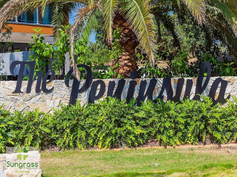 The Peninsula At Hope Island image