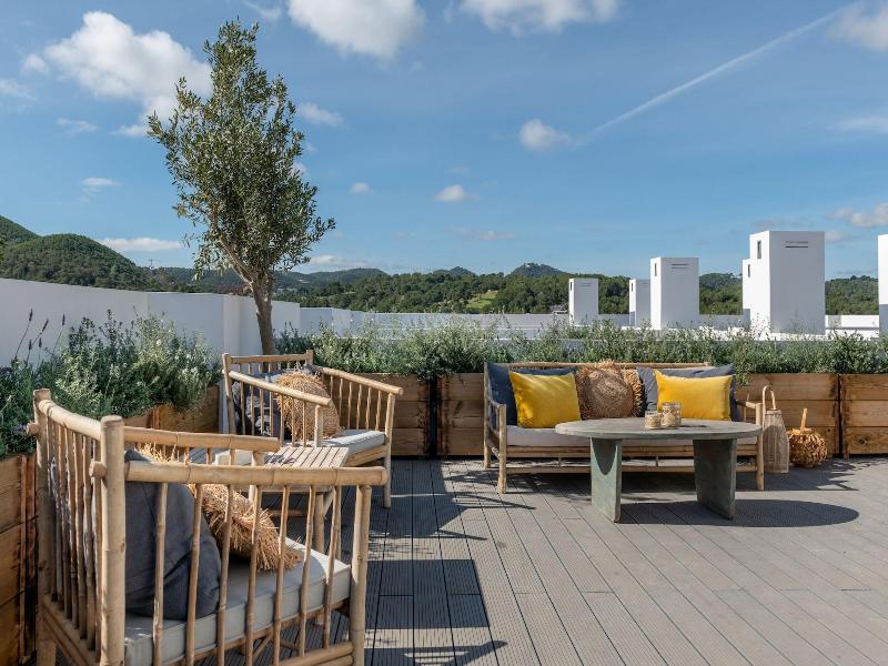The Olive Boutique Suites And Spa image