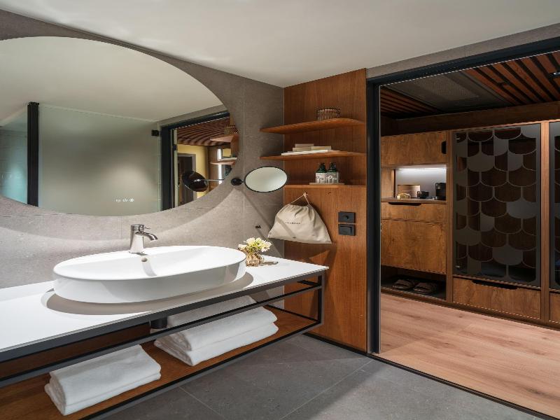 The Well Spa & Hotel image