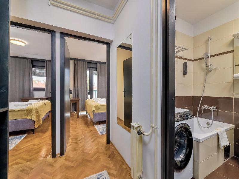 Boutique Hotel Madison image