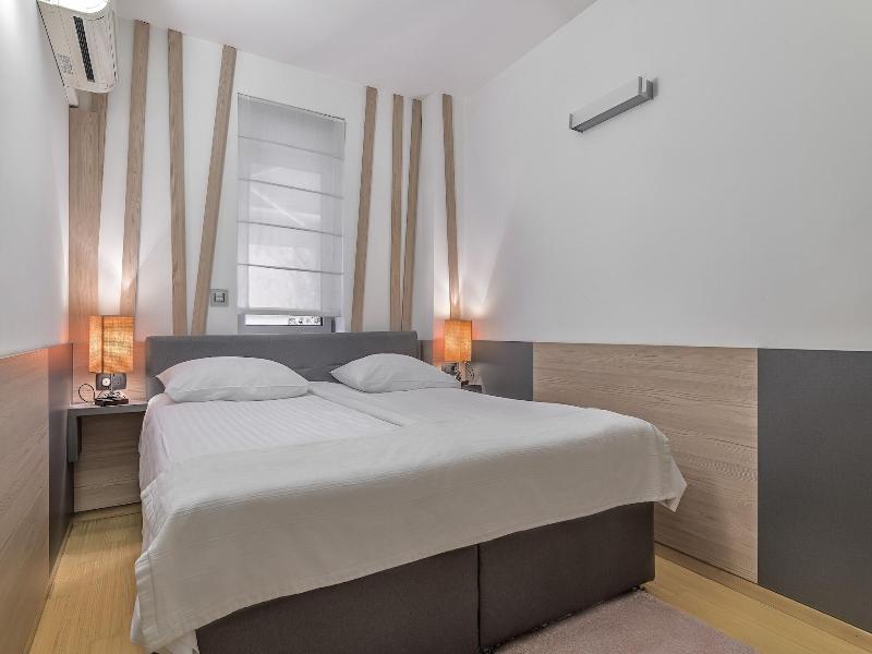 Boutique Hotel Madison image