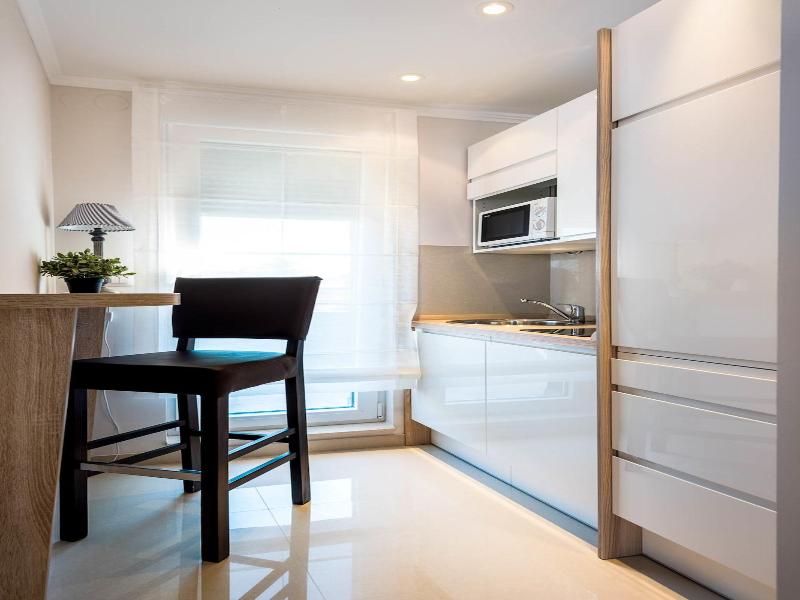 Boutique Hotel Madison image
