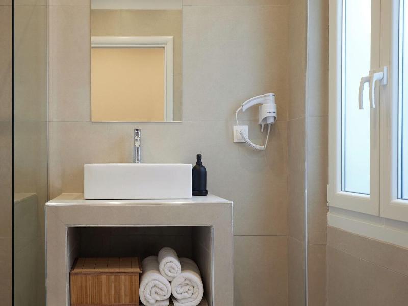 Athenian Sensations Apartments & Suites image