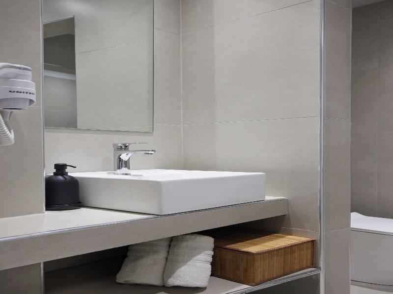Athenian Sensations Apartments & Suites image