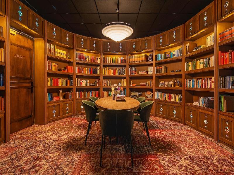 Bunk Hotel Amsterdam image