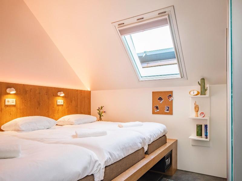 Bunk Hotel Amsterdam image