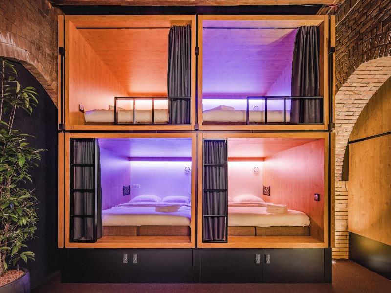 Bunk Hotel Amsterdam image
