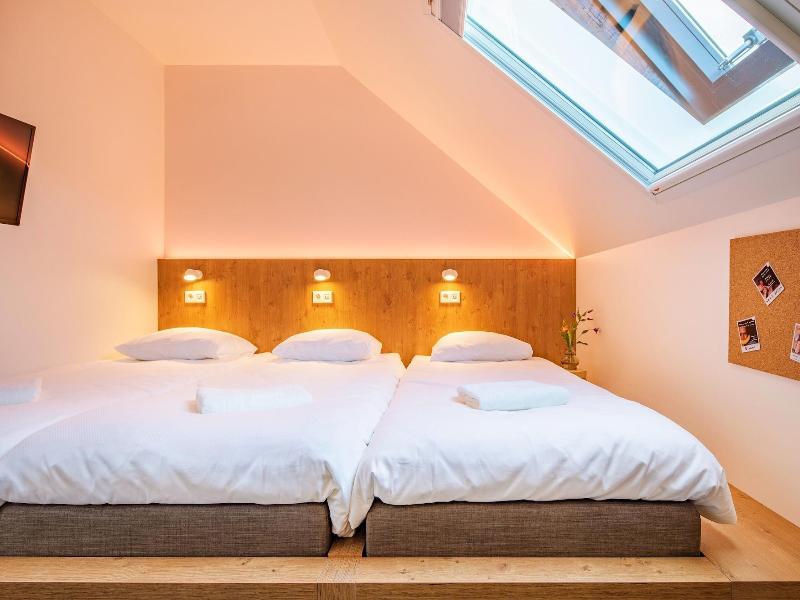 Bunk Hotel Amsterdam image