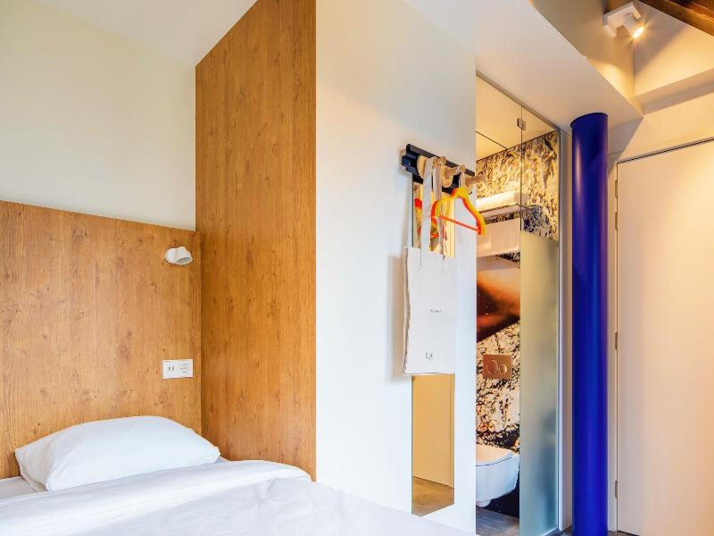 Bunk Hotel Amsterdam image