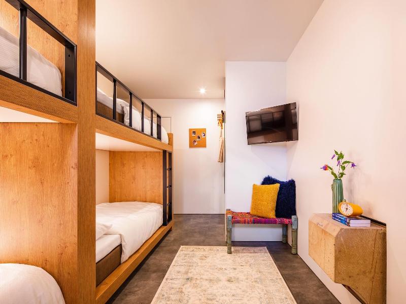 Bunk Hotel Amsterdam image