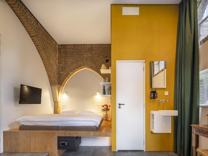 Bunk Hotel Amsterdam image