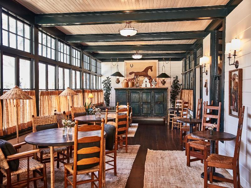 The Inn At Mattei's Tavern, Auberge Collection image