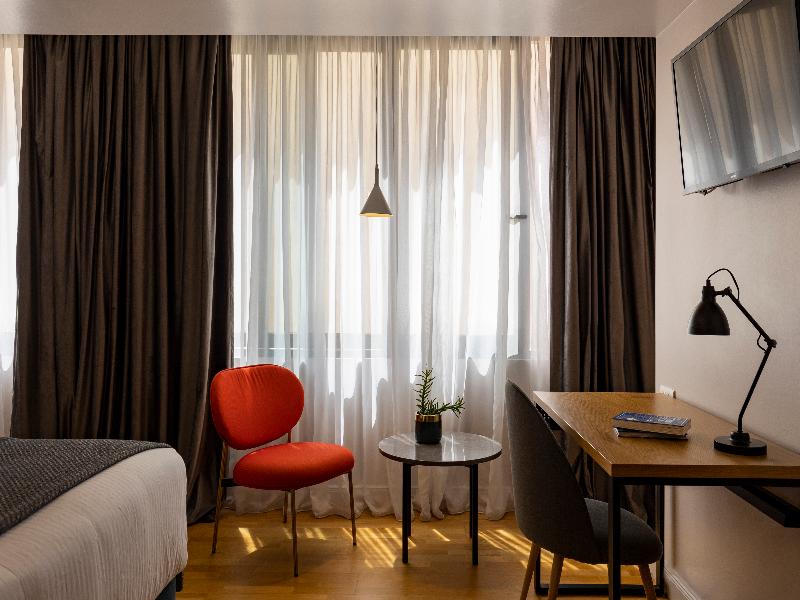 L'avventura Athens image