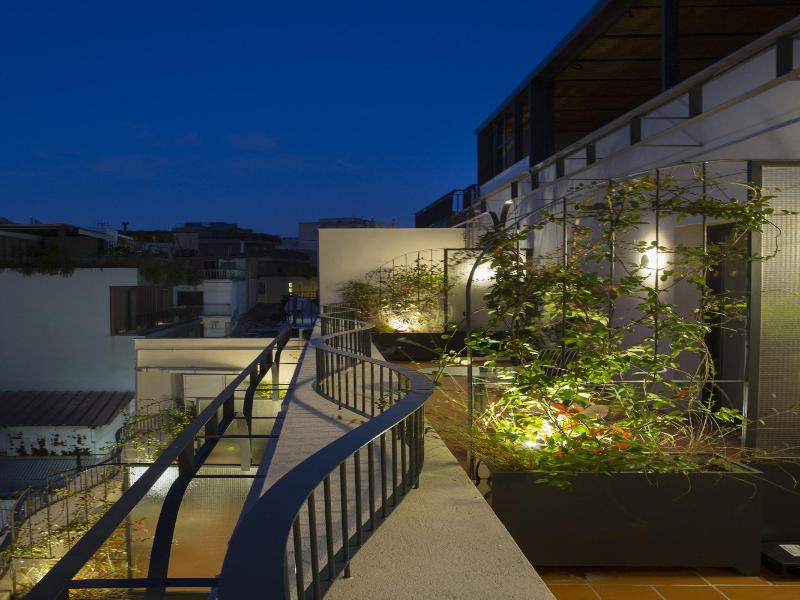 L'avventura Athens image