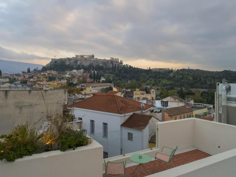 L'avventura Athens image