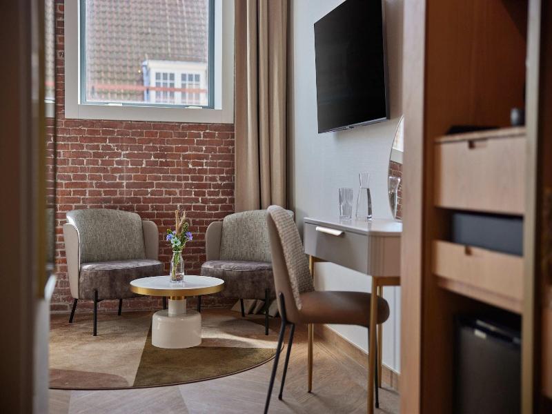 Hotel Arsenaal Delft image