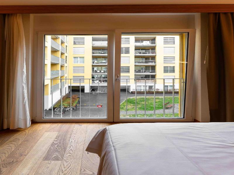 Los Lorentes Residences image