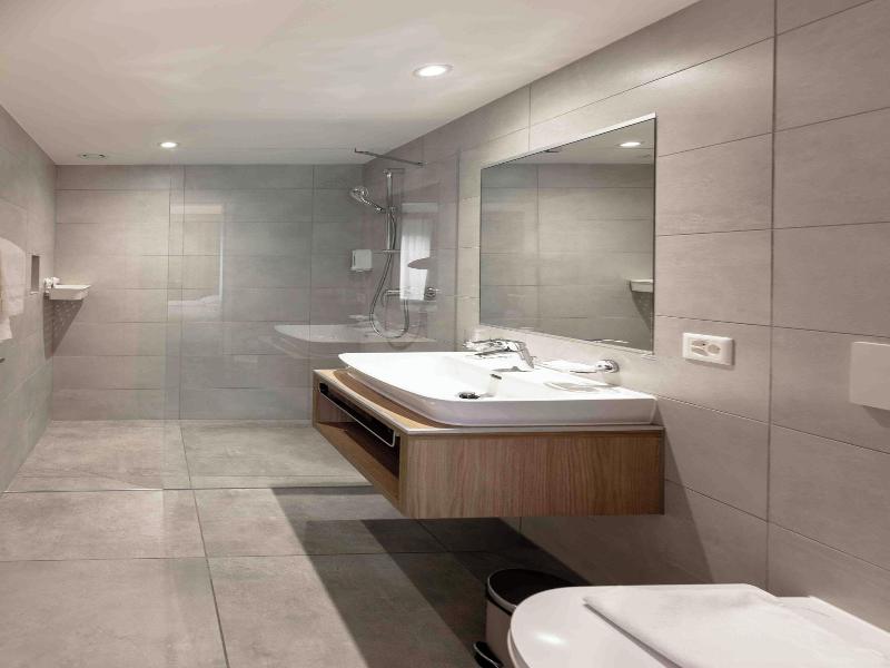 Los Lorentes Residences image