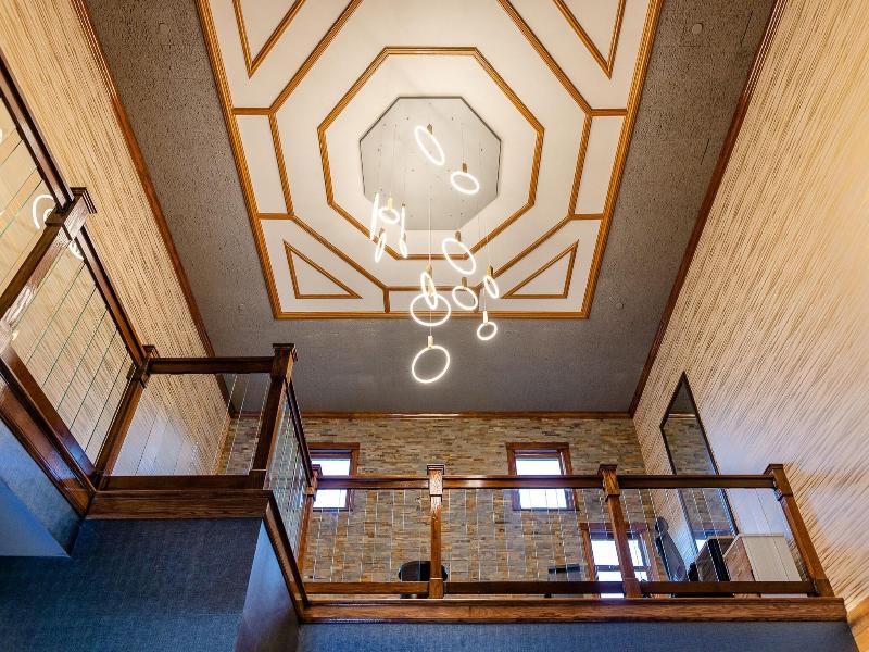 Chateau Merrimack Resort & Spa image