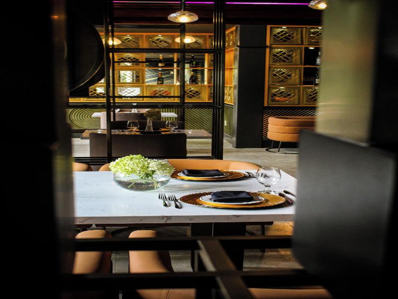 Chateau Merrimack Resort & Spa image